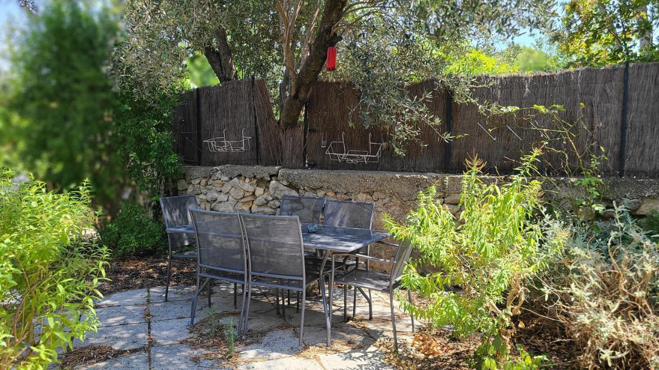 شقة مونبيلييه  في Chez Nous Dans Notre Petit Jardin المظهر الخارجي الصورة